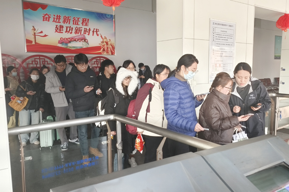 萊州公司多措并舉全力做好教師資格考試客源組織工作